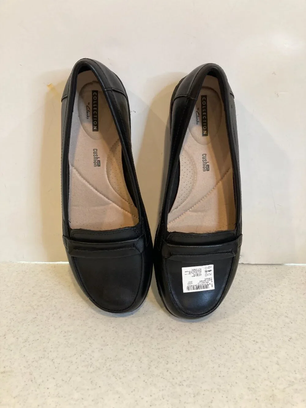 CLARKS WOMEN ASHLAND LILY LEATHER SLIP ON SIZE 9 NWT